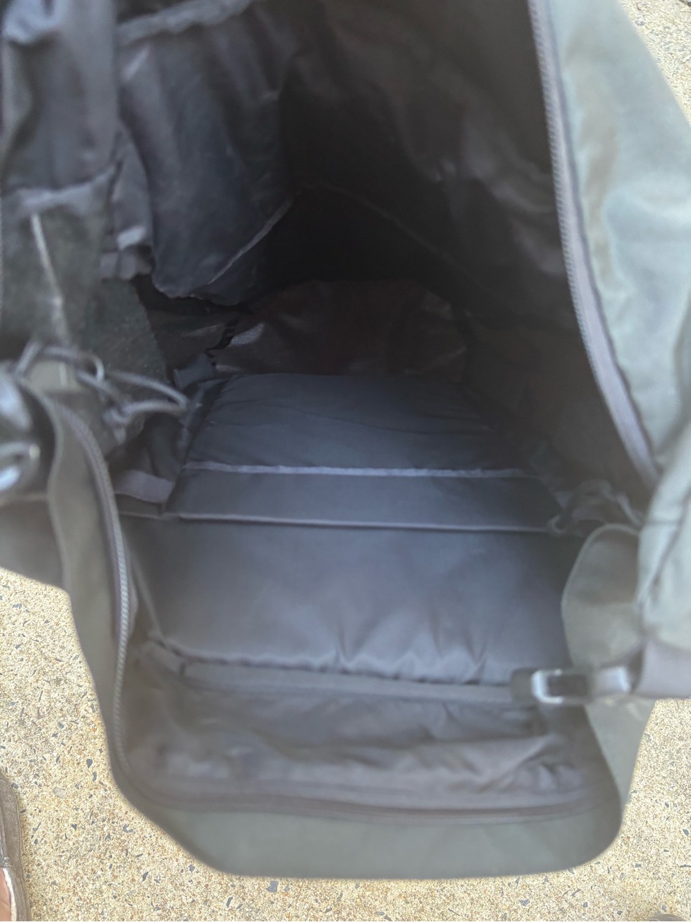 MYSTERY RANCH Street Zen 25L backpack - Picture 4 of 5